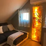 Zengő Kincse Apartamento *