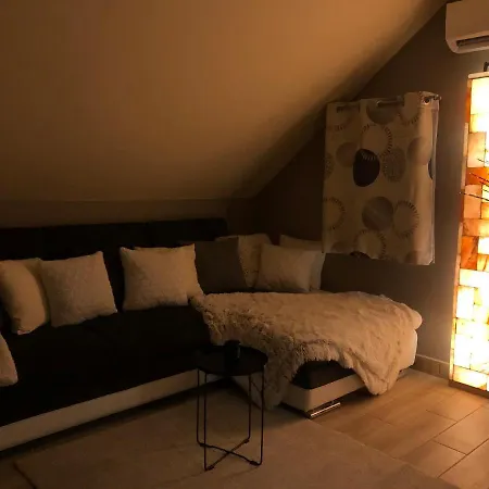 Apartamento Zengő Kincse Hosszuheteny